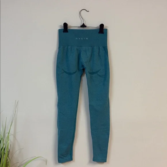 NVGTN Contour Seamless Leggings size M in Teal - Picture 4 of 6